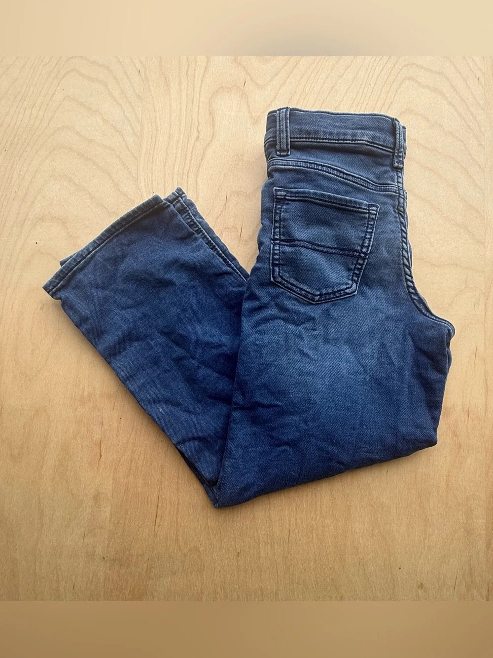 OshKosh B'Gosh straight leg denim jeans medium dark wash Boys size 8 / 8A
